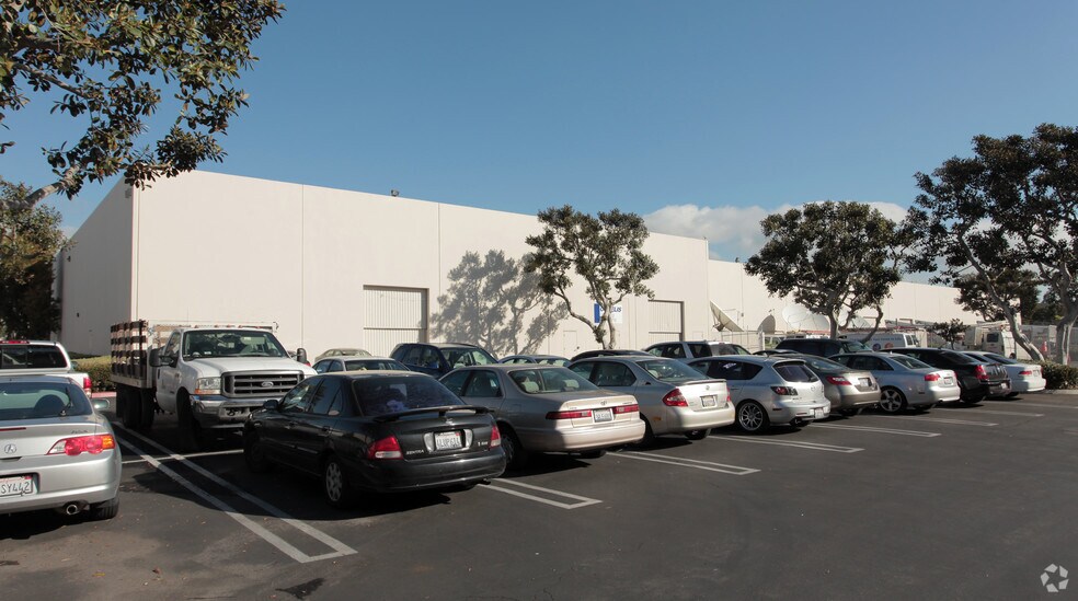 More Photos Of 13140 Alondra Blvd, Cerritos Unknown For Lease