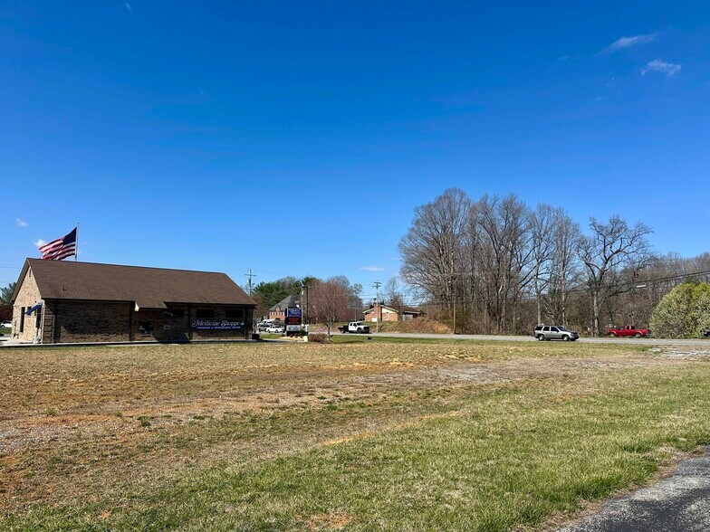 More Photos Of 1262 E Jackson Blvd, Jonesborough Land For Sale