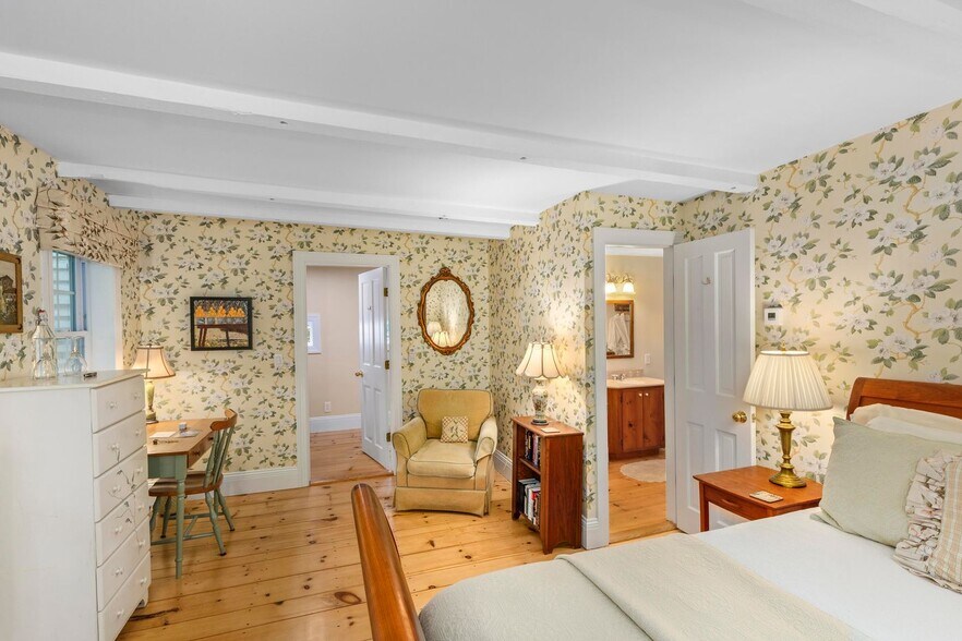 More Photos Of 22 High St, Camden Hospitality For Sale