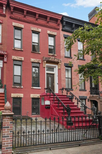 More Photos Of 1002 Putnam Ave, Brooklyn Apartments For Sale