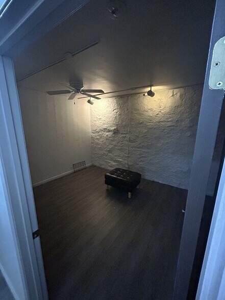More Photos Of 139 Mamaroneck Ave, Mamaroneck Storefront Retail Residential For Lease