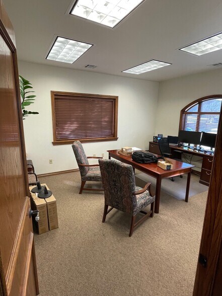 More Photos Of 12308 Hidden Forest Blvd, Oklahoma City Medical For Sale