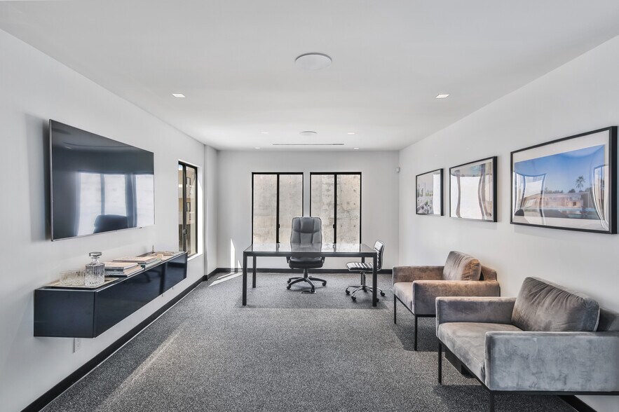 More Photos Of 141-147 S Robertson Blvd, Los Angeles Storefront Retail Office For Sale