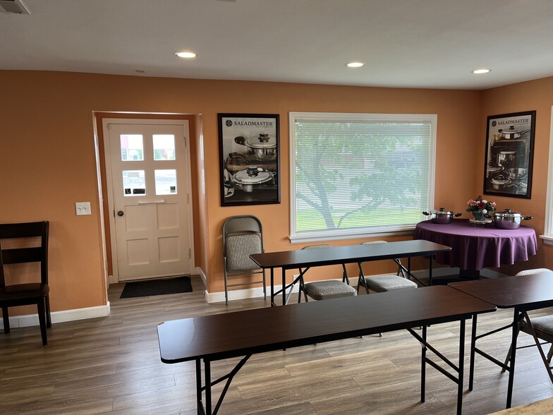 More Photos Of 27 N Morain St, Kennewick Office For Sale