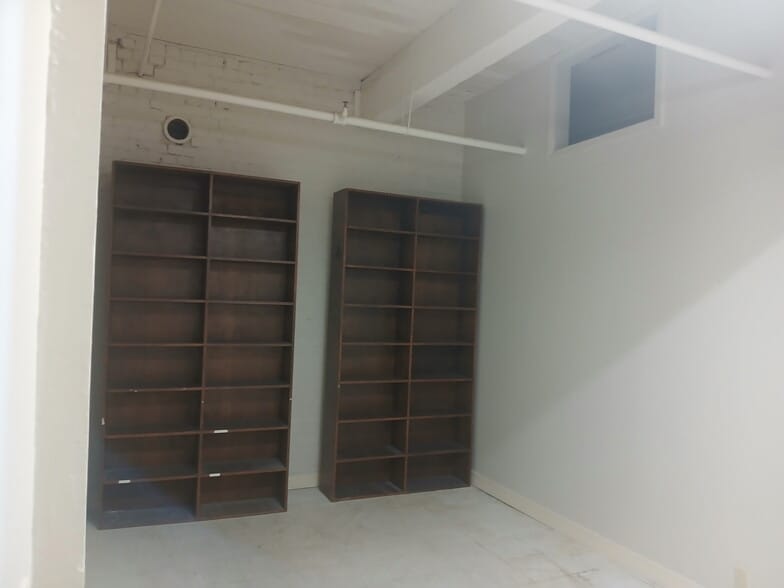 More Photos Of 411 Fannin St, Houston Office For Lease