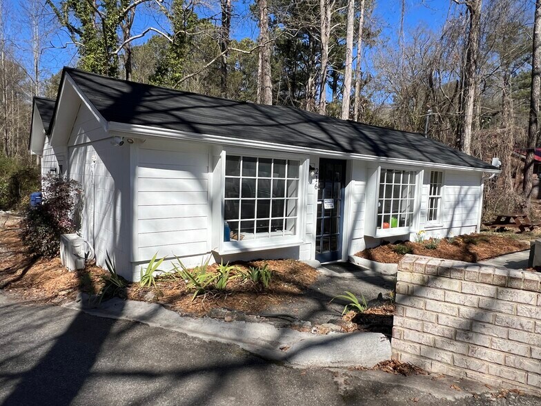 More Photos Of 216 E Memorial Dr, Dallas Storefront Retail Office For Sale