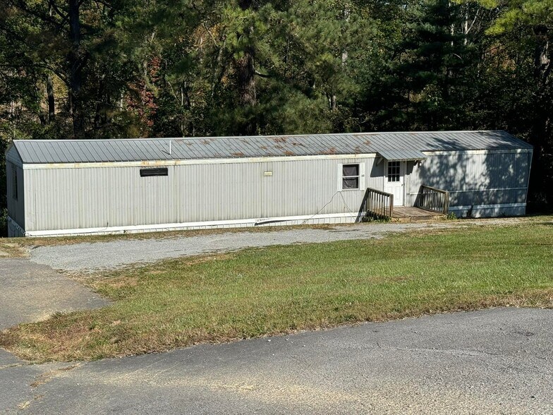 More Photos Of 112 Tutt St, Columbia Manufactured Housing Mobile Home Park For Sale