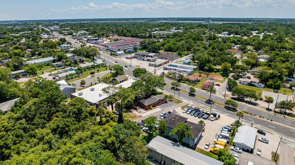 More Photos Of 1887 Mayport Rd, Atlantic Beach Freestanding For Sale
