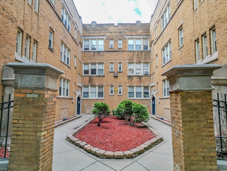 More Photos Of 6600 S Ingleside Ave, Chicago Apartments For Sale