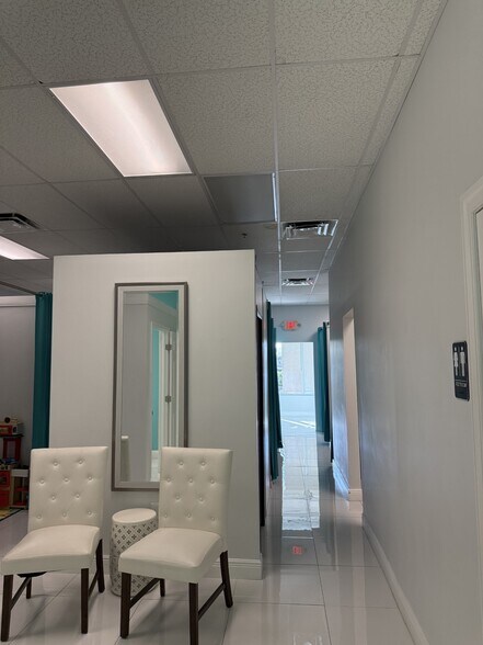 More Photos Of 1750 N Congress Ave, Boynton Beach Storefront For Lease