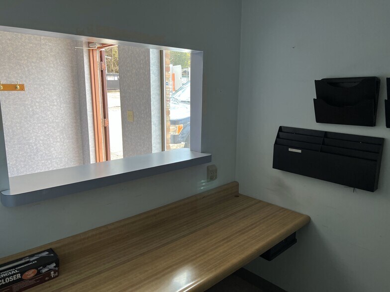 More Photos Of 3161 Dixie Hwy, Erlanger Office For Lease