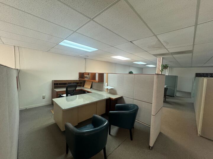 More Photos Of 426 Salem Tpke, Bozrah Storefront Retail Office For Sale