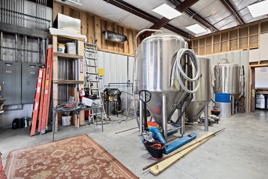 More Photos Of 4810 Long Beach Rd SE, Southport General Retail For Sale