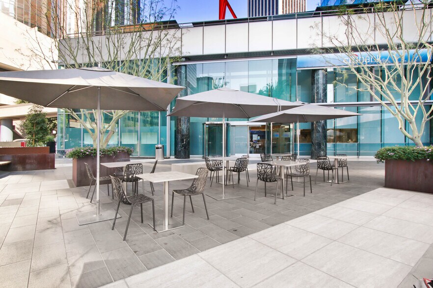 More Photos Of 444 S Flower St, Los Angeles Office For Lease