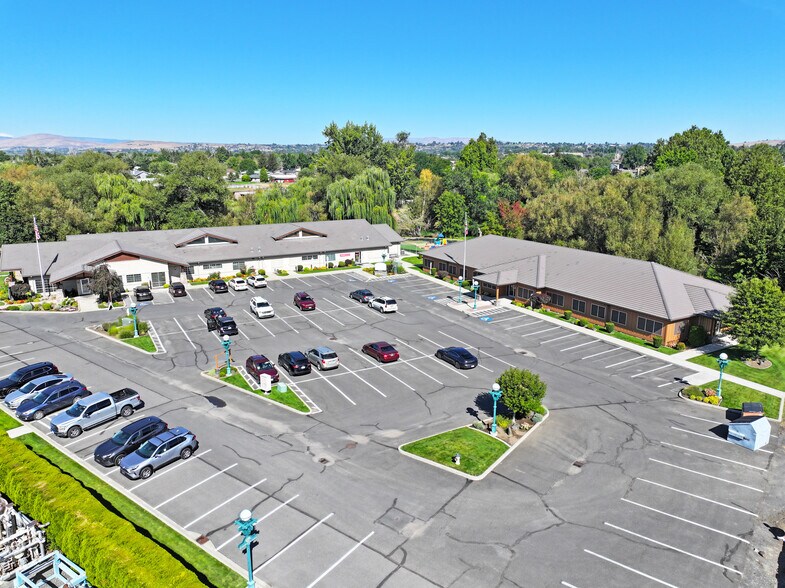 More Photos Of 1607 Creekside Loop, Yakima Medical For Lease