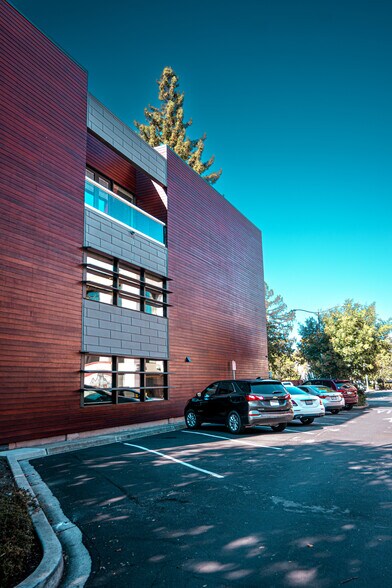 More Photos Of 335 Bryant St, Palo Alto Office For Lease