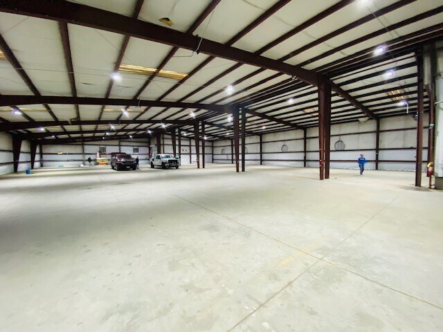 More Photos Of 175 Fordville Rd, Ridgeland Warehouse For Lease
