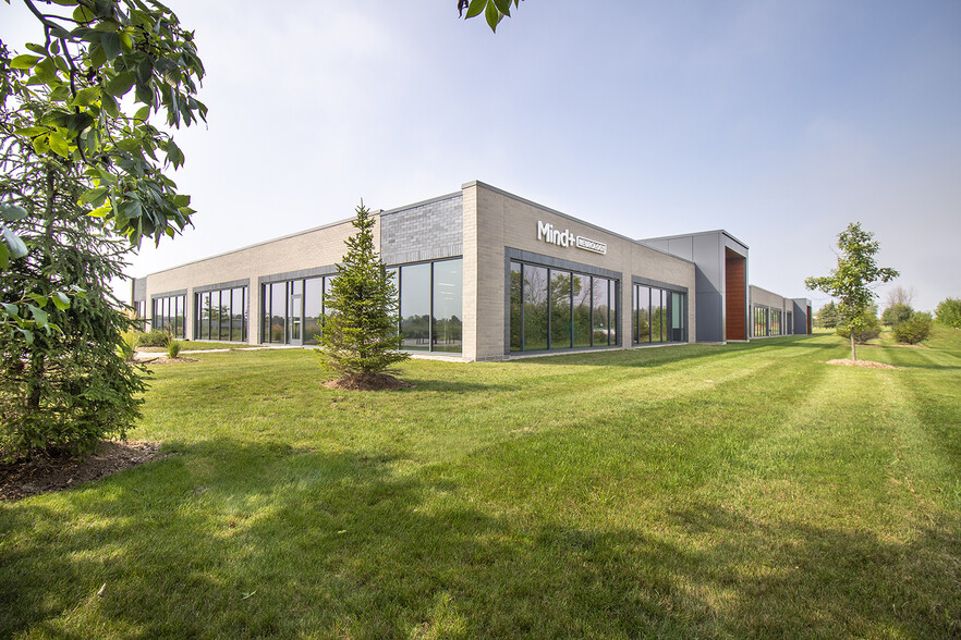 Primary Photo Of 12200 N Corporate Pky, Mequon Office For Lease