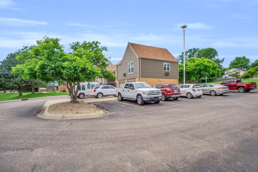More Photos Of 4107 Central Ave, Kearney Assisted Living For Sale