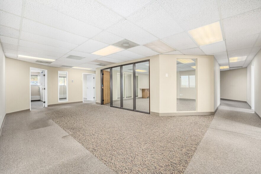 More Photos Of 12567 W Cedar Dr, Lakewood Office For Sale