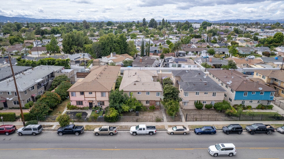 More Photos Of 7047 Fulton Ave, North Hollywood Apartments For Sale