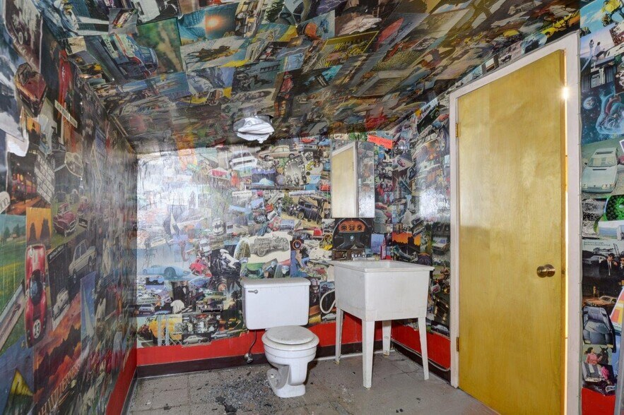 More Photos Of 606 S 6th St, Klamath Falls Specialty For Sale