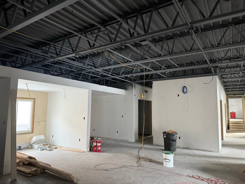 More Photos Of 423-425 Main St, Bennington Office Residential For Sale