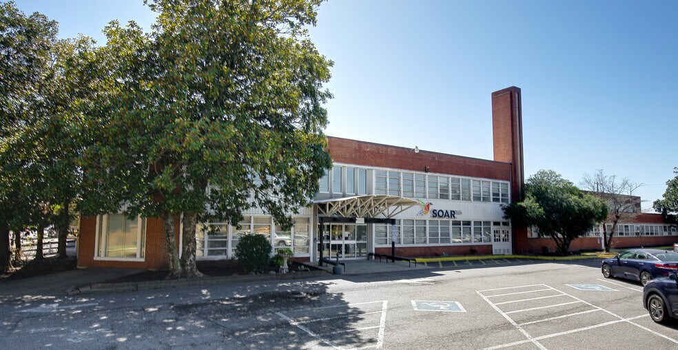 More Photos Of 1901 Westwood Ave, Richmond Warehouse For Sale