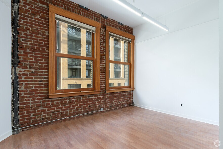 More Photos Of 600-610 16th St, Oakland Office For Lease