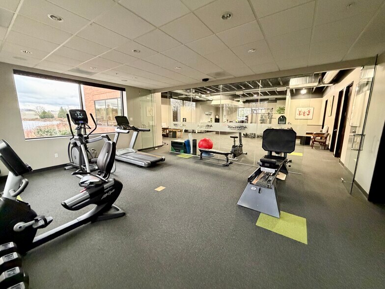 More Photos Of 19150 SW 90th Ave, Tualatin Medical For Lease