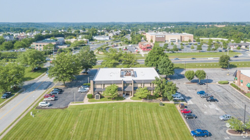 More Photos Of 2 Colgate Dr, Forest Hill Medical For Lease