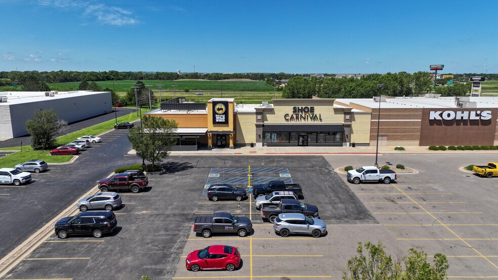 More Photos Of 2584 S 9th St, Salina Storefront For Sale