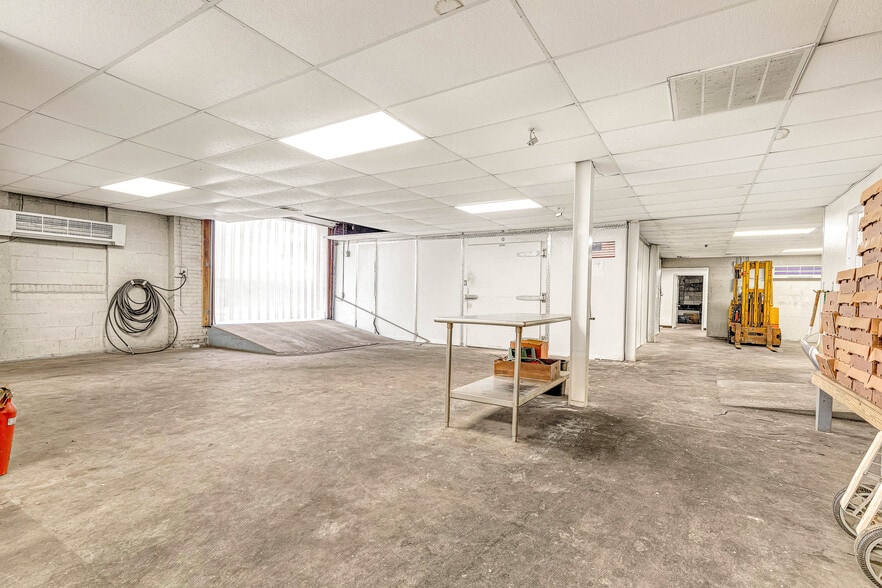 More Photos Of 1505 Brook Rd, Richmond Warehouse For Sale