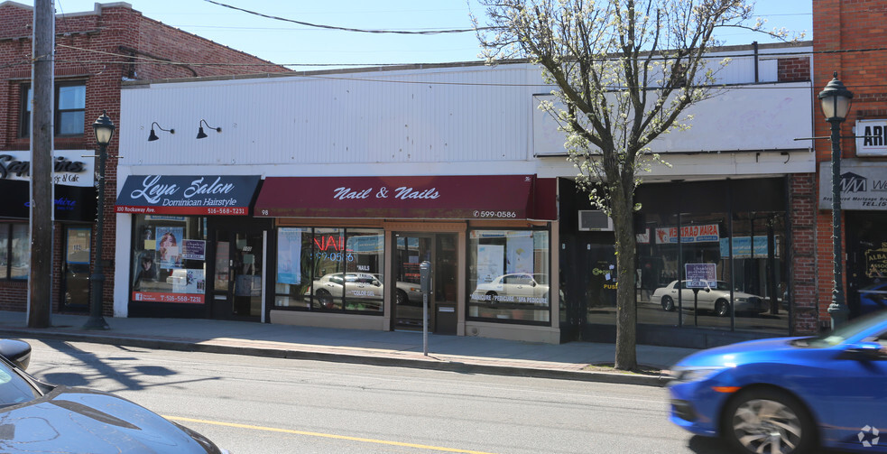 Primary Photo Of 96-100 Rockaway Ave, Valley Stream Storefront For Lease