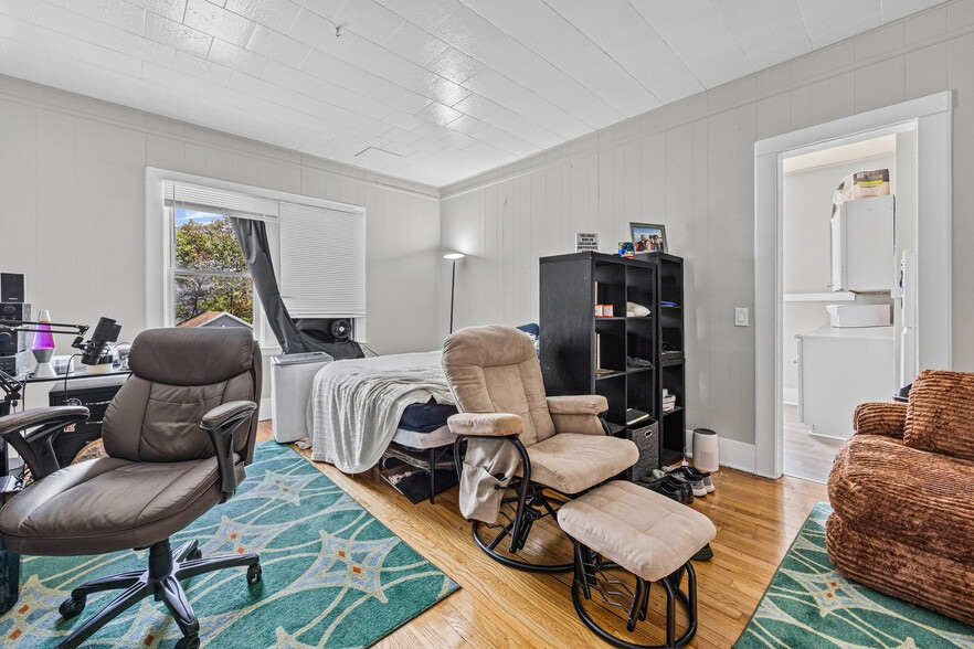 More Photos Of 321 Driving Park Ave, Rochester Apartments For Sale