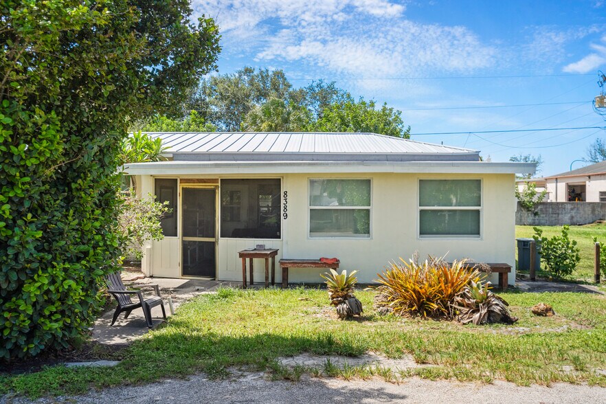 More Photos Of 11150-11170 SE Federal Hwy, Hobe Sound Storefront For Sale
