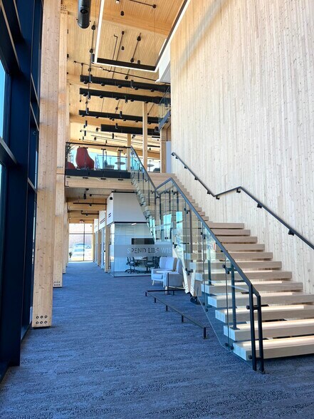 More Photos Of 420 SW 6th St, Moore Office For Lease