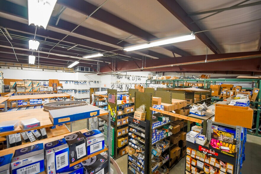 More Photos Of 193 Dix Ave, Glens Falls Freestanding For Sale