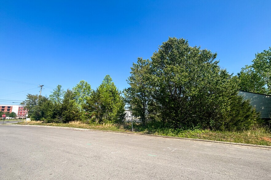 More Photos Of 1623 Beasie Rd, Murfreesboro Land For Sale
