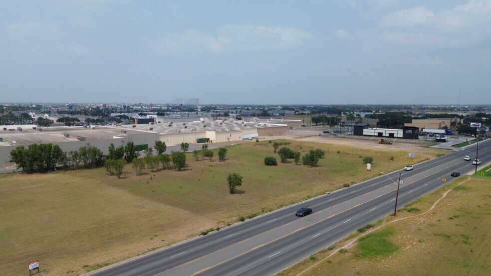 More Photos Of 901 E Ridge Rd, McAllen Land For Sale