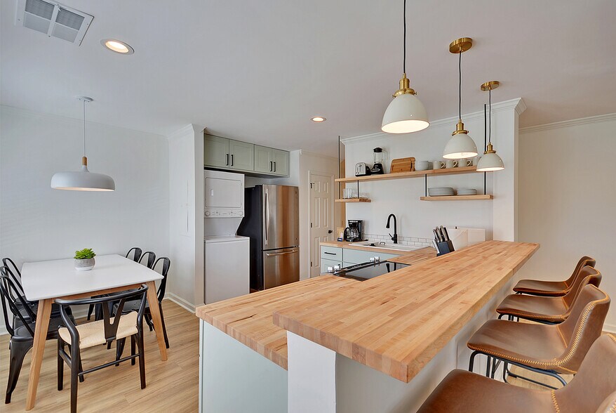 More Photos Of 200 Rutledge Ave, Charleston Medical For Sale
