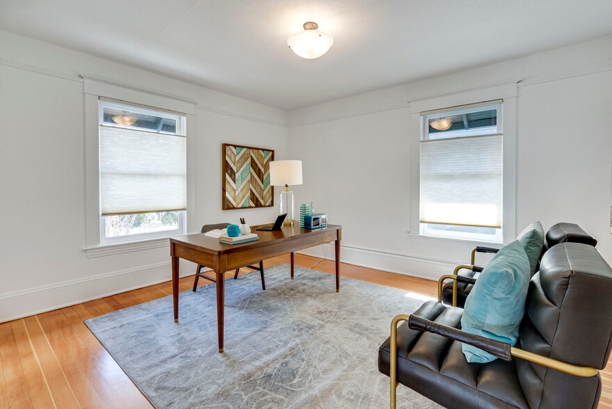 More Photos Of 1825 SE 7th Ave, Portland Loft Creative Space For Sale