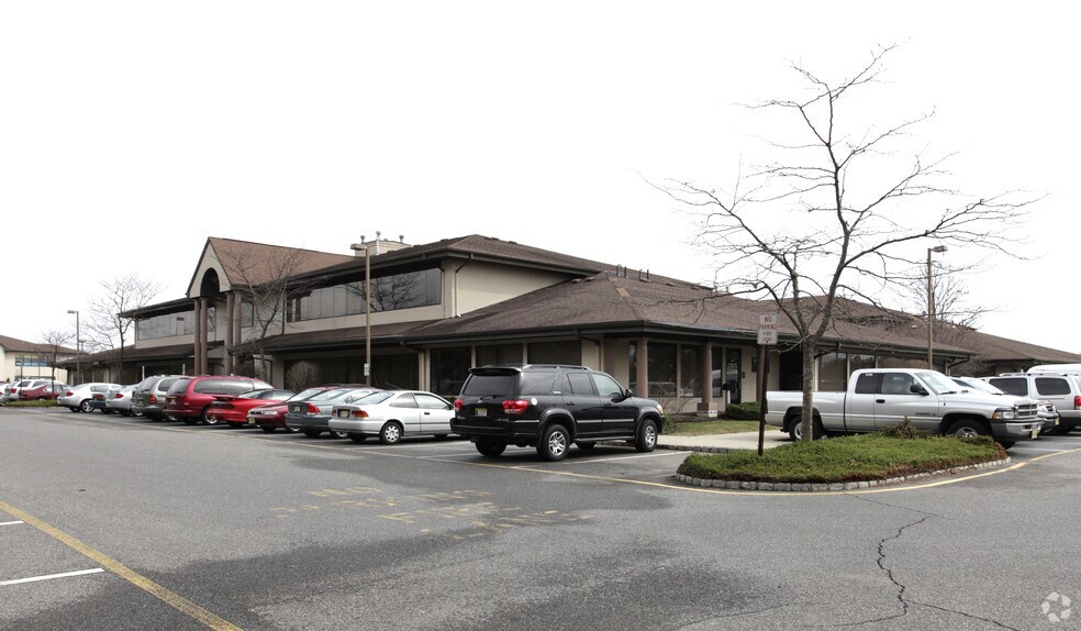 More Photos Of 74 Brick Blvd, Brick Unknown For Lease