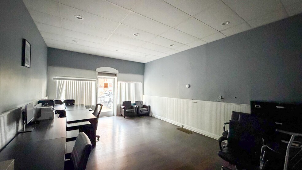 More Photos Of 24 E University Ave, Cincinnati Apartments For Sale