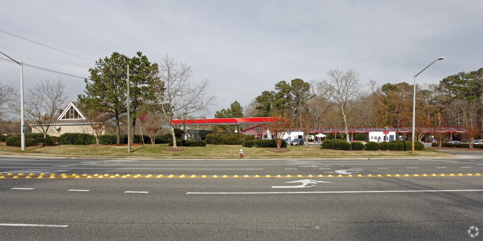 More Photos Of 1896 General Booth Blvd, Virginia Beach Convenience Store For Lease