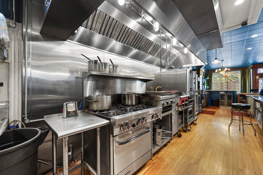 More Photos Of 437 W Main St, North Adams Restaurant For Sale