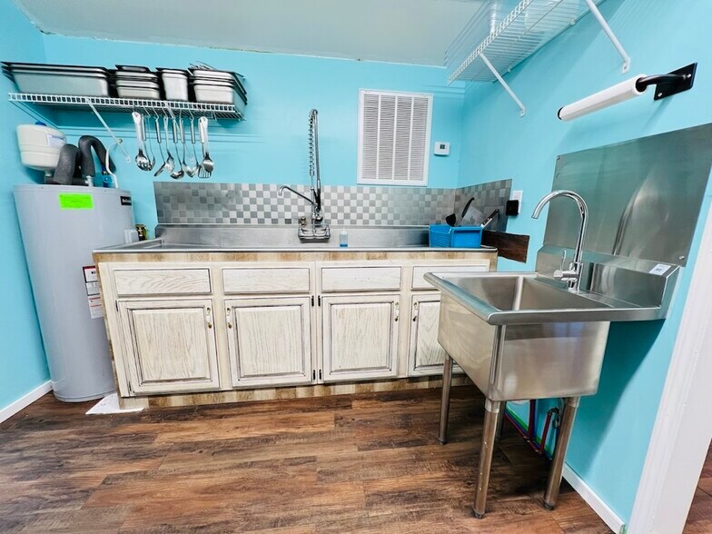 More Photos Of 128 Airport Rd, Jamestown General Retail For Sale