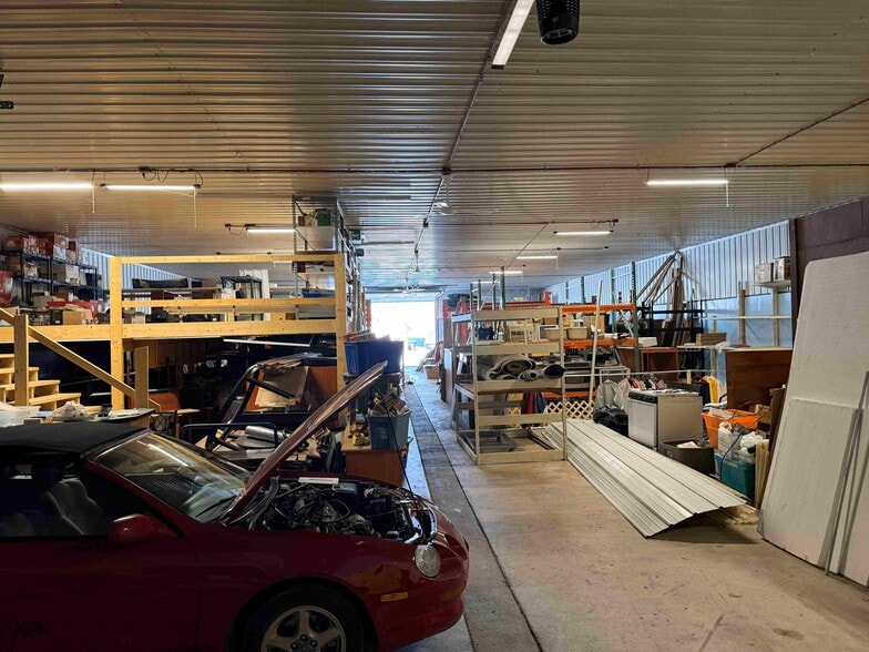 More Photos Of 40 Midland Ave, Rockdale Warehouse For Lease