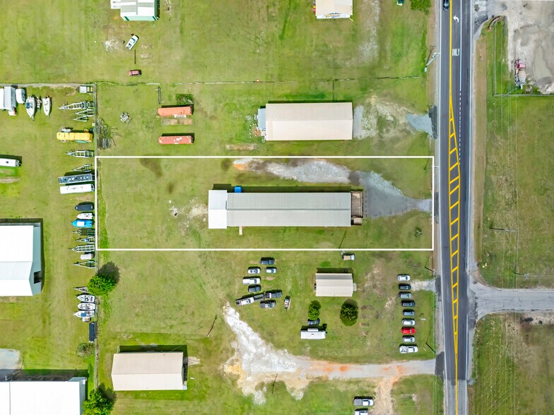 More Photos Of 18080 County Road 12 S, Foley Flex For Lease