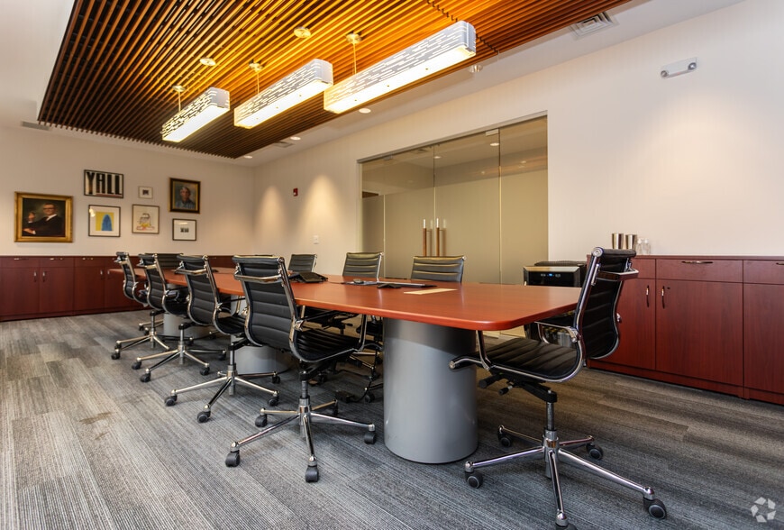 More Photos Of 4530 Park Rd, Charlotte Office For Lease